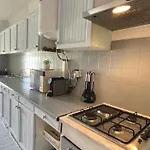 Apartment Bem Localizado *